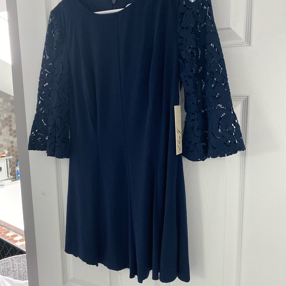 ✨$188 Value Brand New With Tags Eliza J Lace Bell Sleeve Fit & Flare Dress ✨